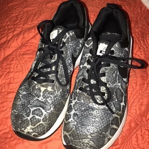 Animal print air max